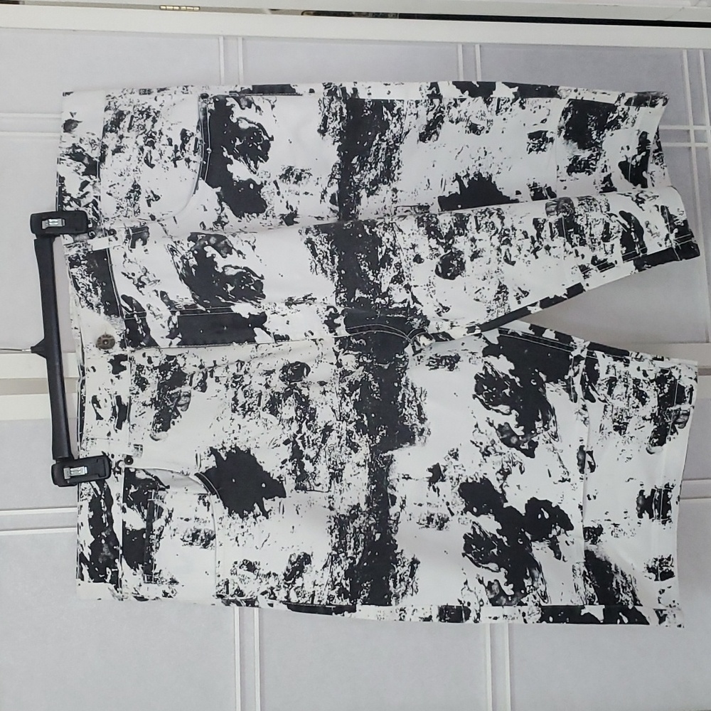 NWOT AHP Jean Shorts